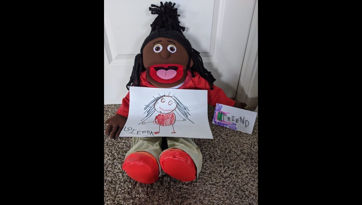 Sierra Writes a Letter. – Social Emotional Learning Puppet Show